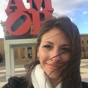 Meet your Posher, Laura